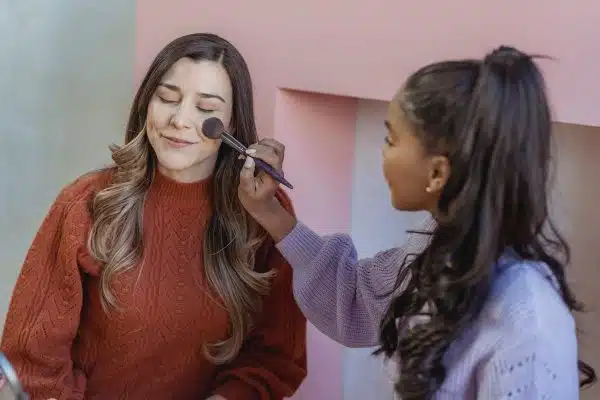 Découvrez les nombreux avantages des différentes techniques de démaquillage
