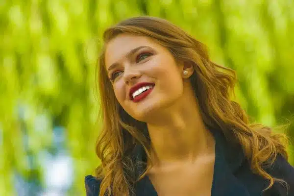 Les incontournables du maquillage tendance à adopter dès maintenant