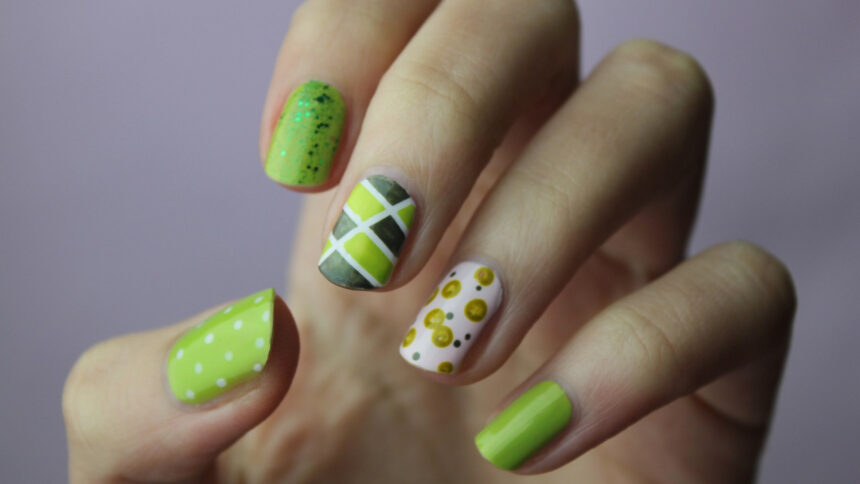 Chablons et popits pour ongles : astuces pour des manucures parfaites