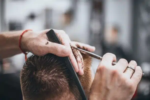 Coiffeur Castelnau-le-Lez (Hérault) : trouver son coiffeur pour homme / femme